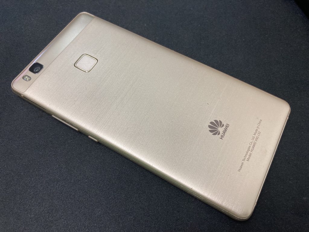 HUAWEI　　P9Liteバッテリー交換