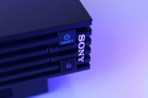 【XperiaXZ1】のバッテリー交換をスムーズ行う方法は？安くて安全な方法を解説