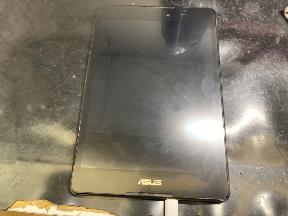 ASUS ZenPad3 8.0】バッテリー交換修理（八王子店） | Android・スマホ 