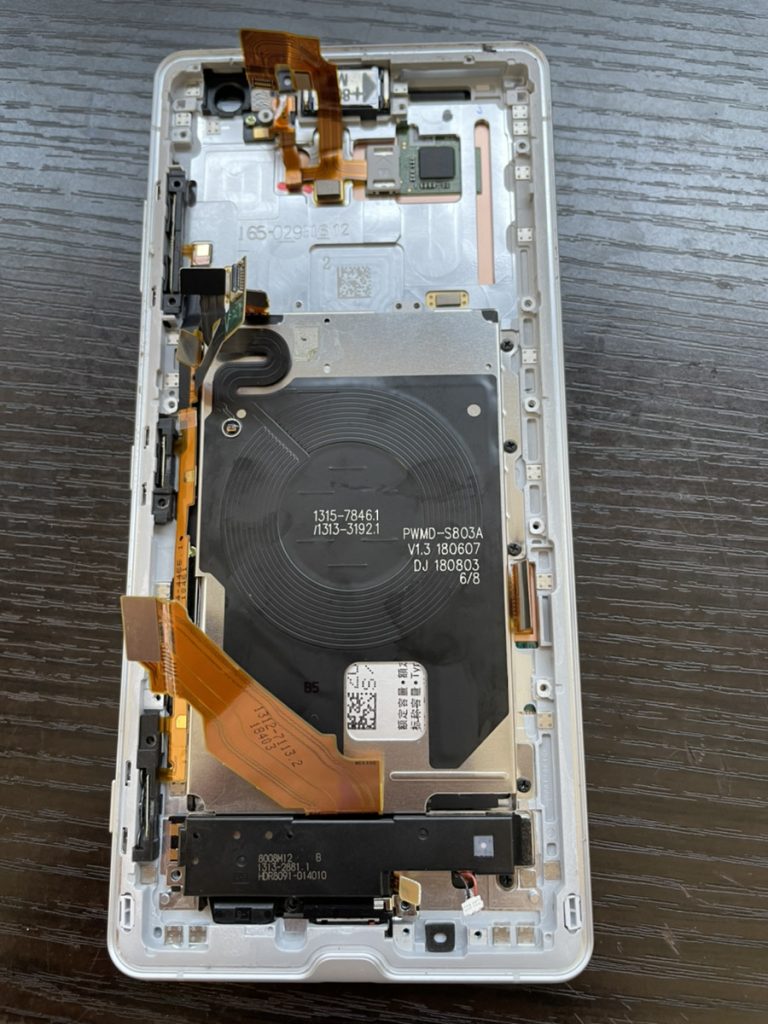 XperiaXZ3内部