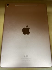 【iPad Pro9.7】スリープボタン陥没の修理実績（新宿店）