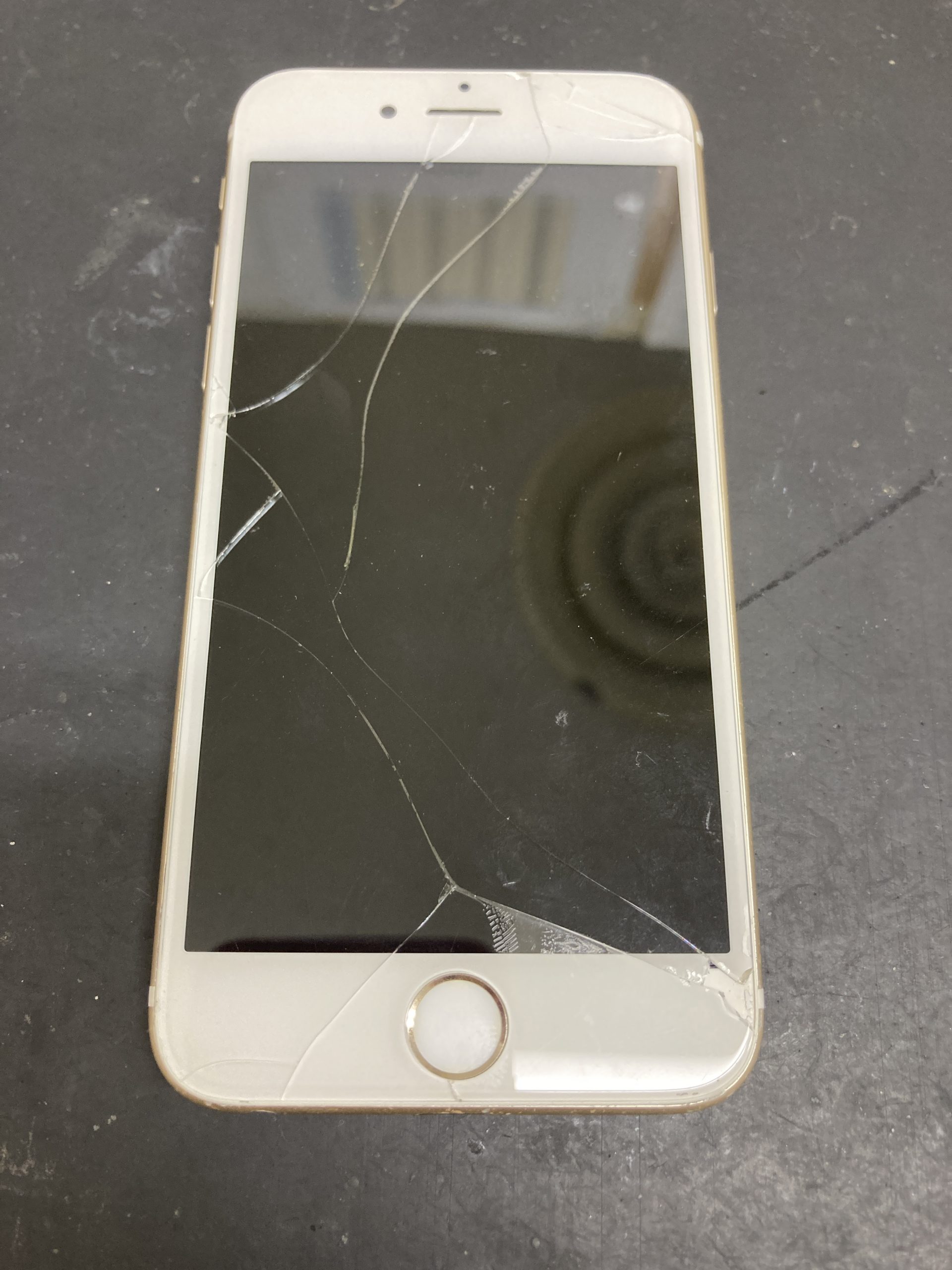 iPhone 6sです 画面割れ iPhone6s】画面割れ修理（八王子店） - Android・タブレット・スマホ
