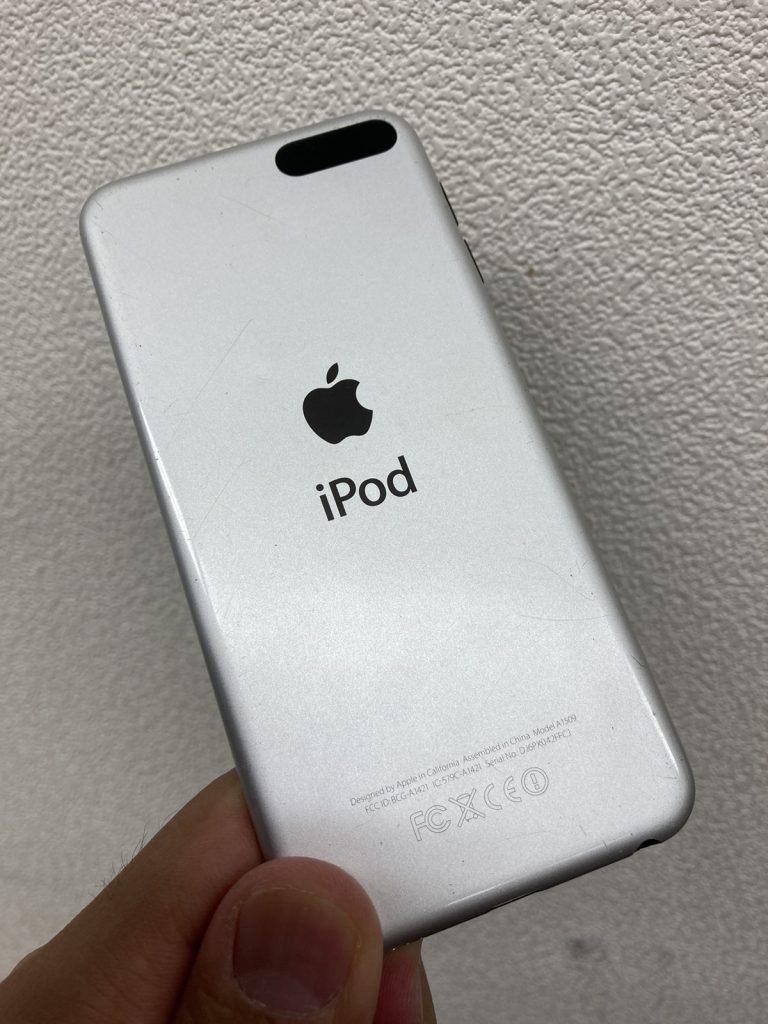 iPod touch 5　起動不可　バッテリー交換　修理　新宿