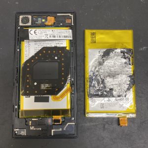 XperiaXcompact バッテリー交換 八王子