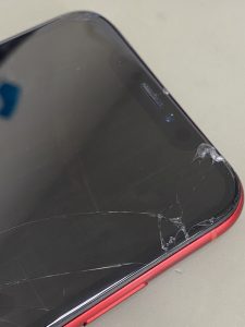 iPhoneXR ガラス割れ