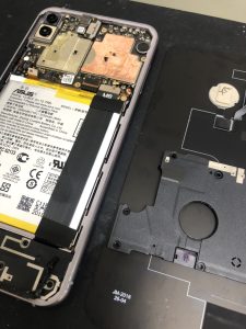 Zenfone 5Z バッテリー交換 COCO東急プラザ蒲田