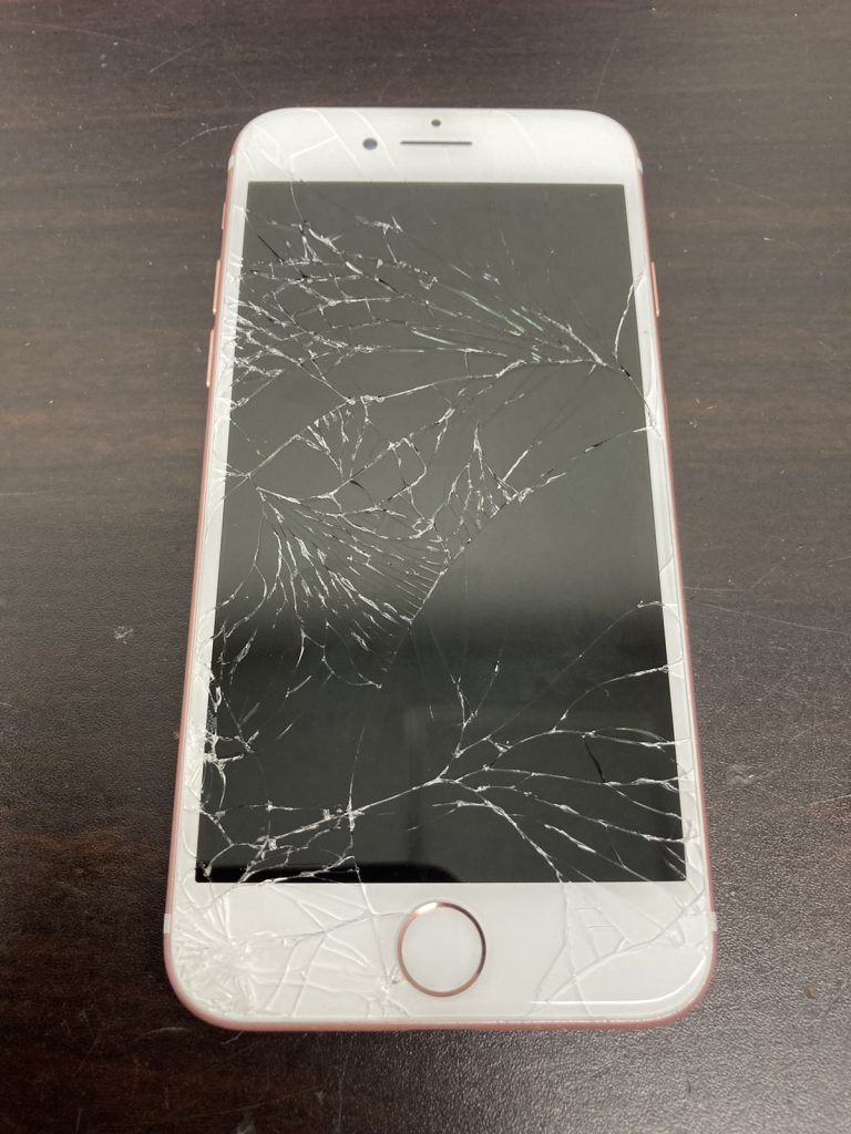iPhone 7　画面割れ　画面交換　画面修理　修理　新宿