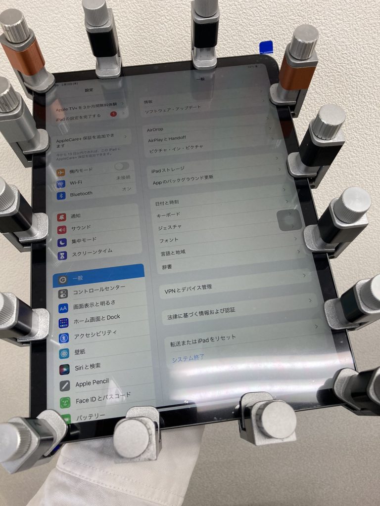 iPad Pro 11 第3世代　水没　液晶不良　画面交換　液晶交換　画面修理　修理　新宿