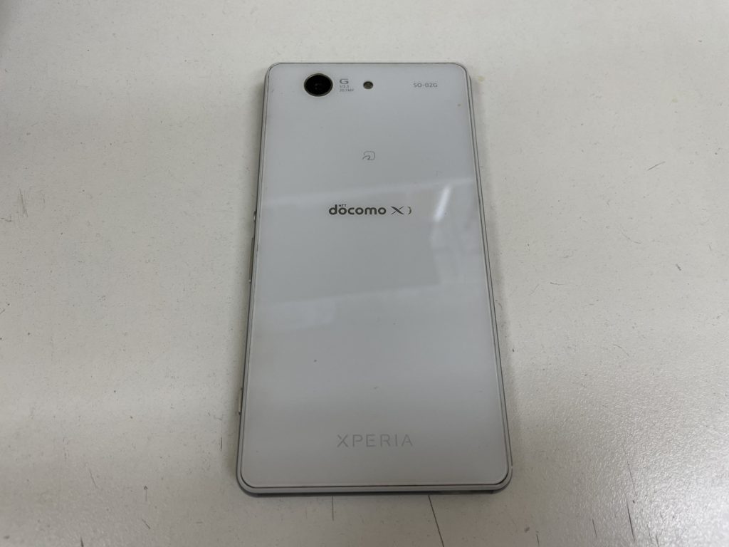 Xperia Z3 Compact】タッチ不良画面の交換修理実績（新宿店