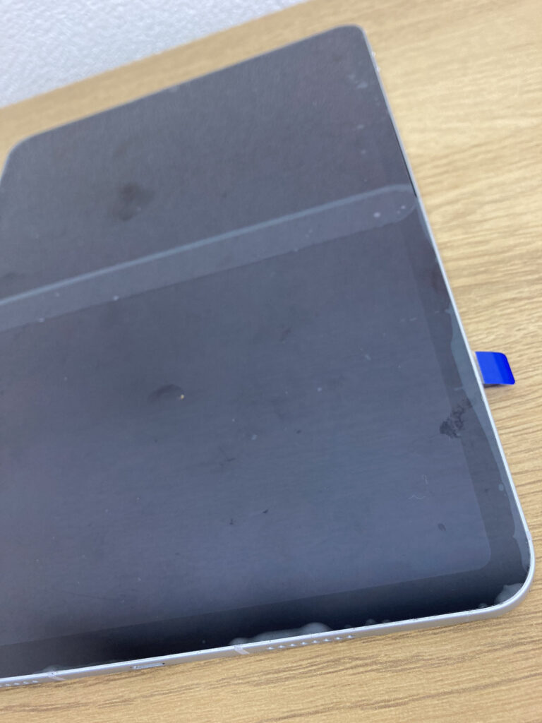 iPad Pro11 第3世代　画面割れ　液晶不良　画面交換　液晶交換　画面修理　液晶修理　新宿