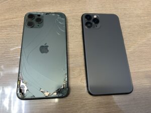 【iPhone11pro】背面パネル交換(本厚木店)