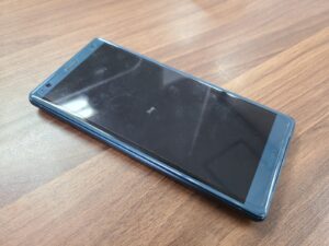 【XperiaXZ2】ラウドスピーカー・バッテリーの交換修理実績（町田店）
