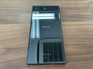【Xperia XZ Premium】劣化したバッテリーの交換修理実績(町田店)
