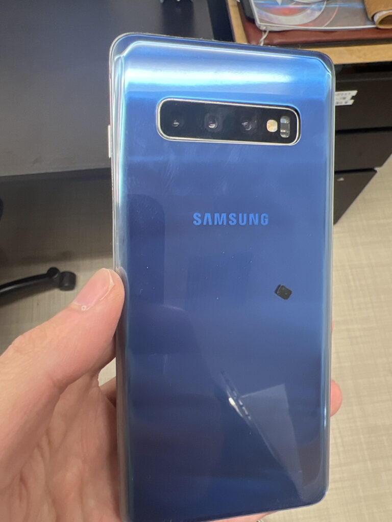 Galaxy S10】劣化してしまったバッテリー交換実績（新宿店） - Android・iPhone・スマホ・携帯修理ならスマホソニック【全国対応】