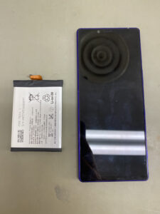 Xperia バッテリー交換 修理