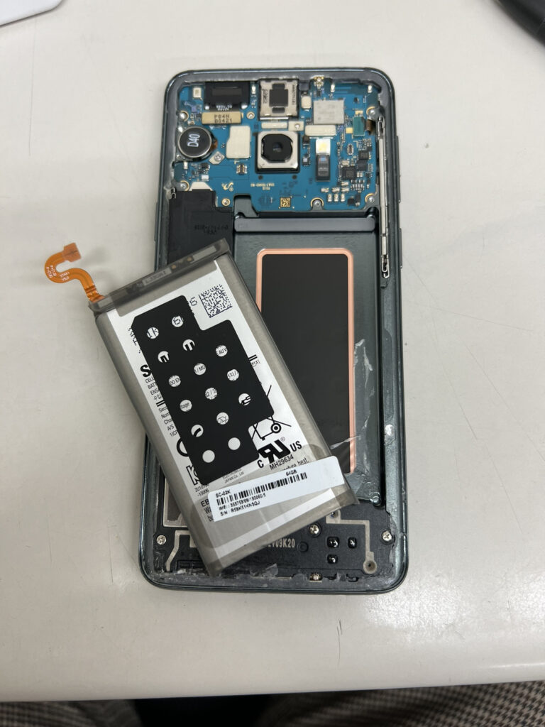 Galaxy S9　バッテリー交換　バッテリー修理　修理　新宿