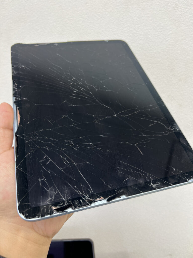 iPad　アイパッド　画面割れ　画面交換　画面修理　修理　新宿