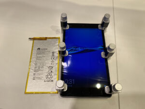 【HUAWEI MediaPad M3lite】バッテリー交換修理実績(横浜ビブレ店)