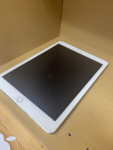 【iPadAir2】充電の減りが早いのが改善しました！(新宿南口店）