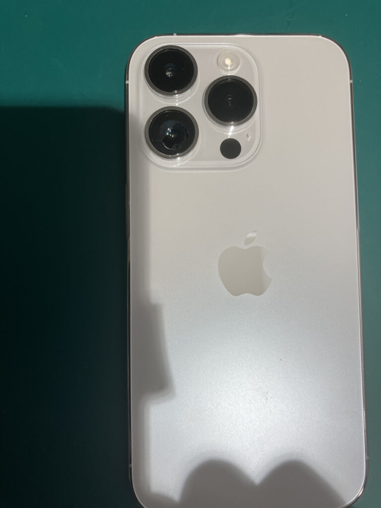 iPhone 14 BLUE 画面・背面ひびあり 128G カメラ使用不可 Apple iPhone