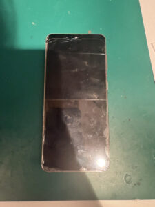 GALAXY S21 5G画面交換修理【COCOスマホソニック錦糸町PARCO店】