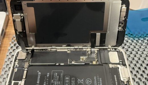iPhoneSE3 バッテリー交換修理【COCOスマホソニック錦糸町PARCO店】