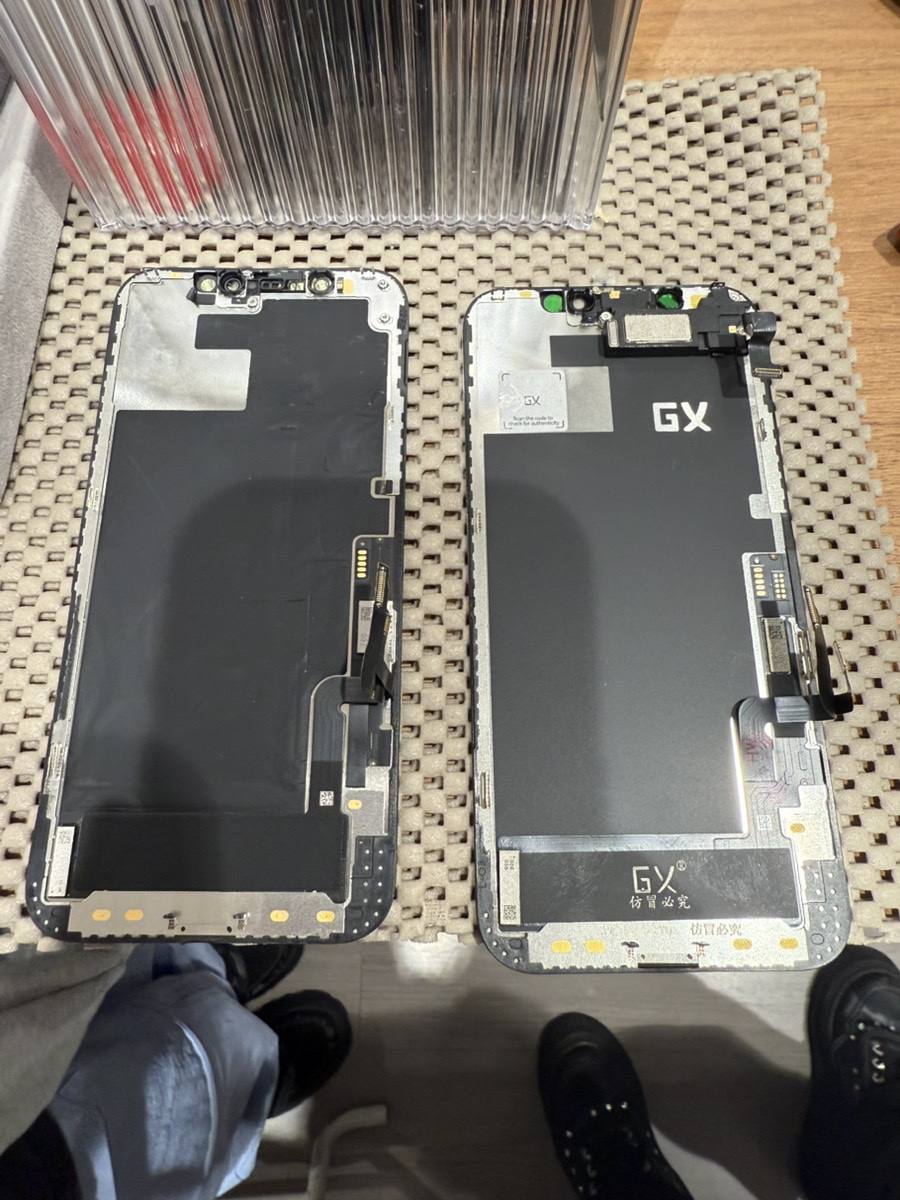 iPhone12Pro画面交換修理【COCOスマホソニック錦糸町PARCO店】