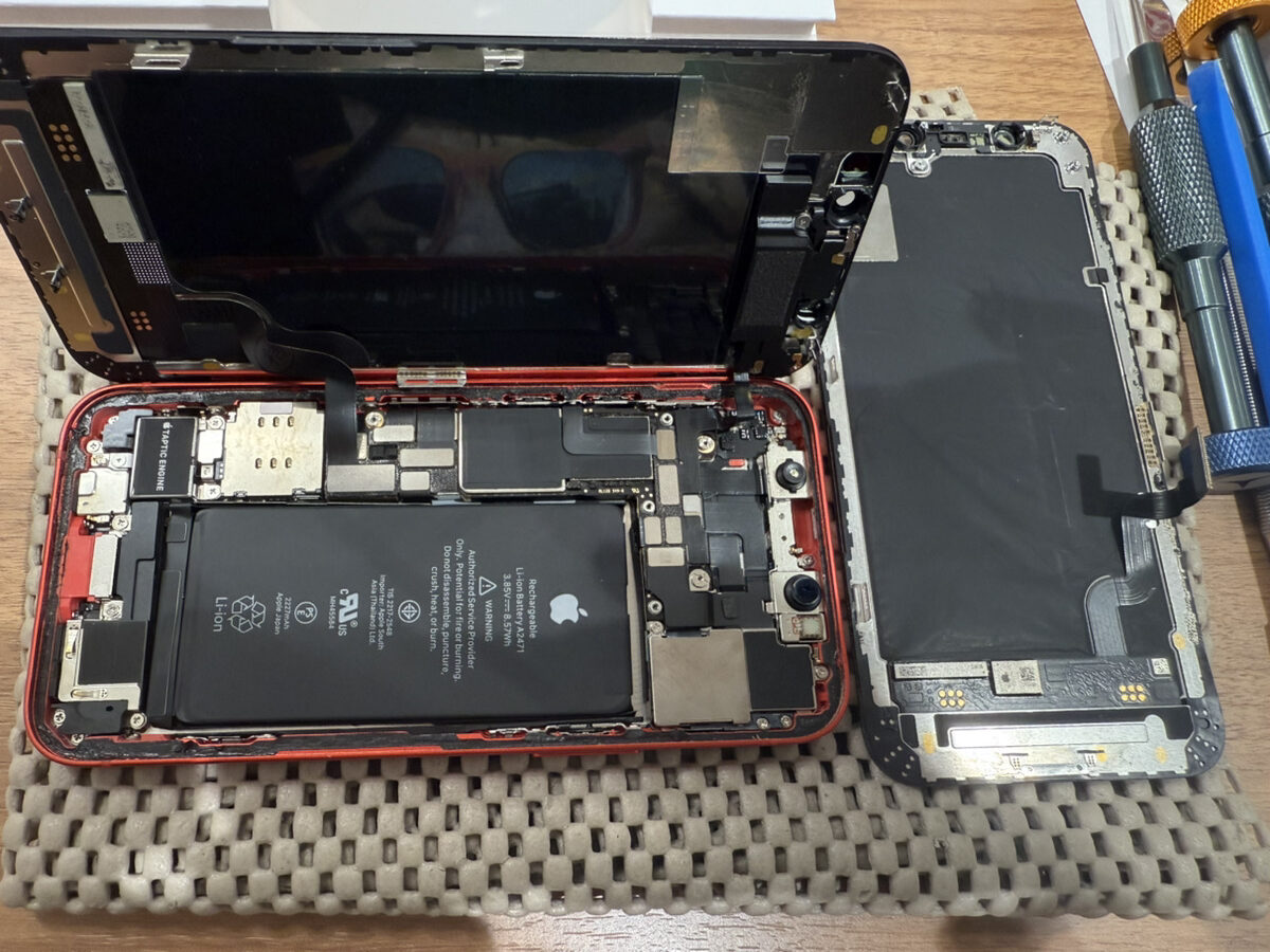 iPhone12mini水没,画面交換修理【COCOスマホソニック錦糸町PARCO店】