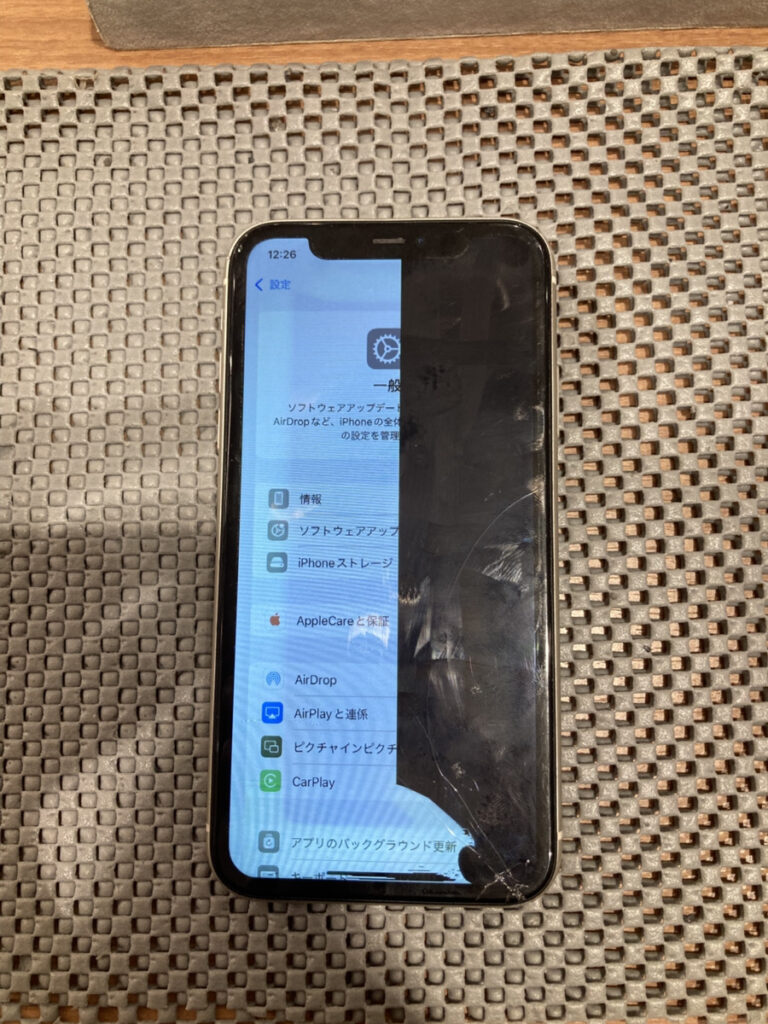 iPhone11画面交換【COCOスマホソニック錦糸町PARCO店